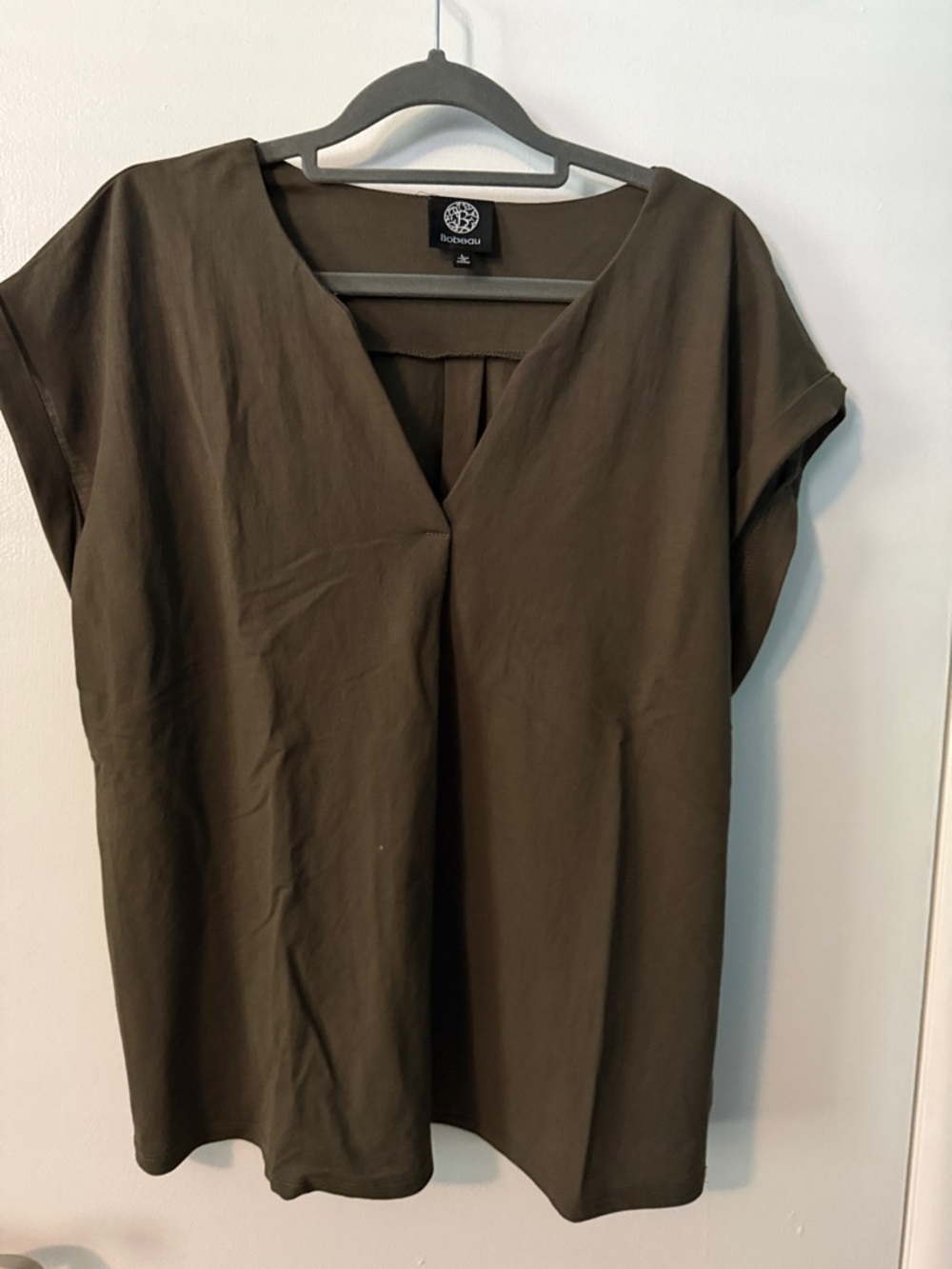 Bobeau Olive V-Neck Cap Sleeve Top
